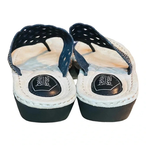 BERKLEY JENSEN THONG SANDALS BLACK SPARKLY EXCELLENT CONDITION SIZE 9.5 - Picture 3 of 8